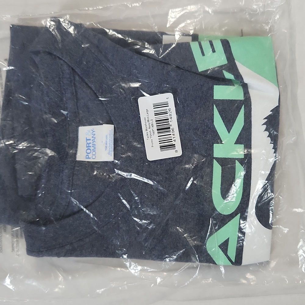 Port Company Tackle Warehouse Fishing T-Shirt  Navy/Mint- Large NWT